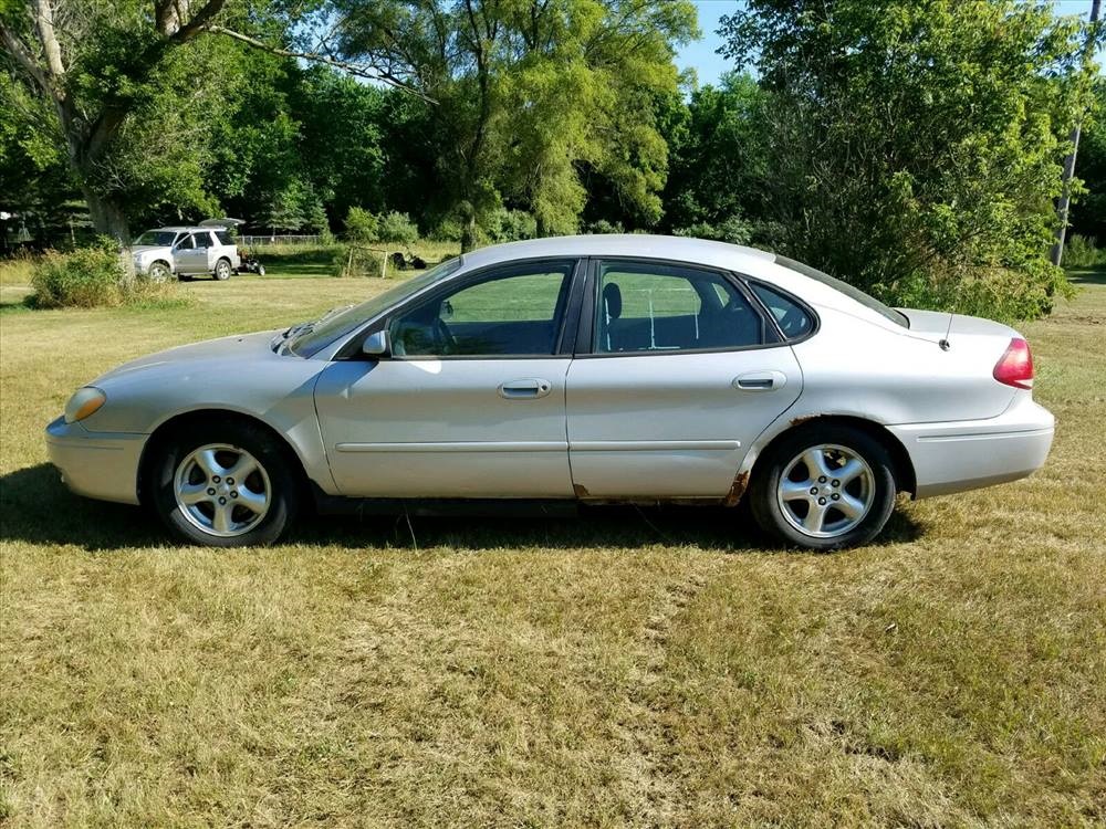 Kansas junking car